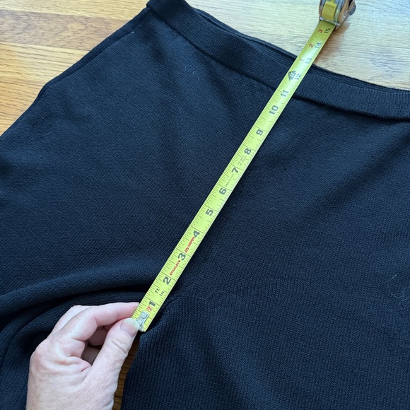 St. John black knit pull on wide leg classic pants 10 - Picture 6 of 6